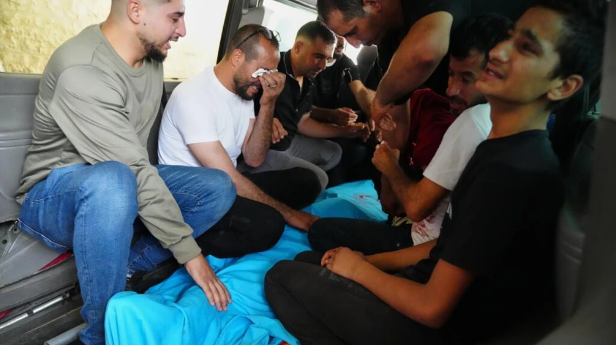 Israeli army, settlers keep killings, as it kill 2 Palestinians